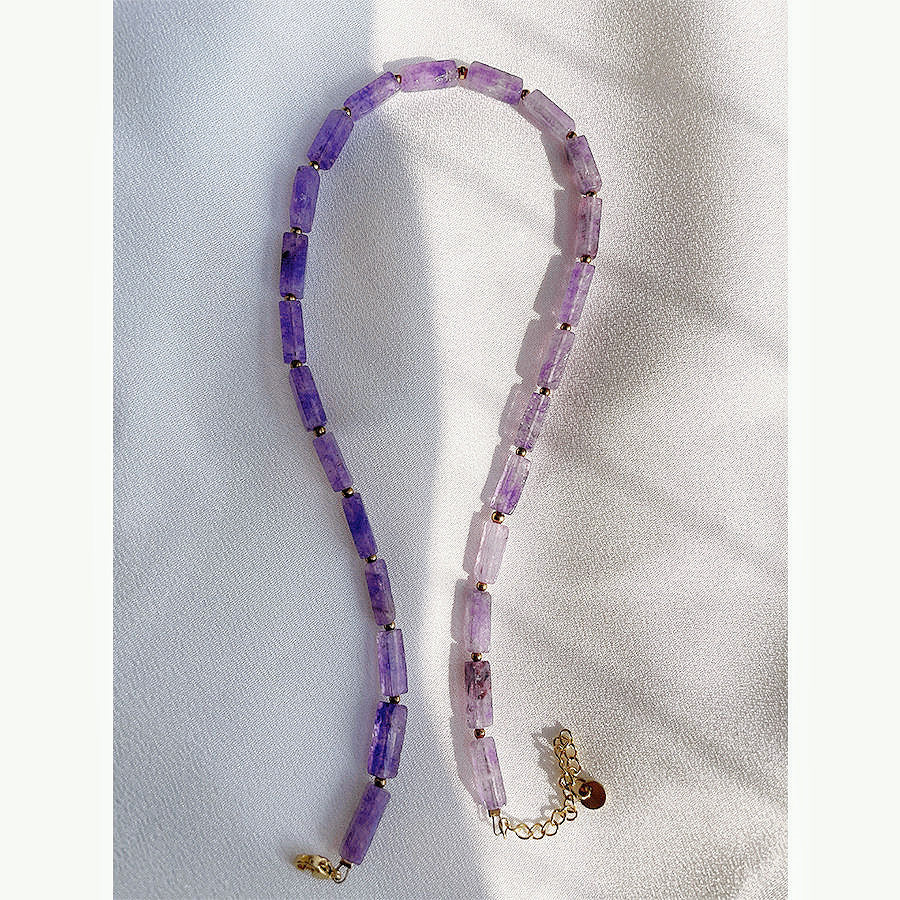 Natural stone necklace・Mysterious Purple